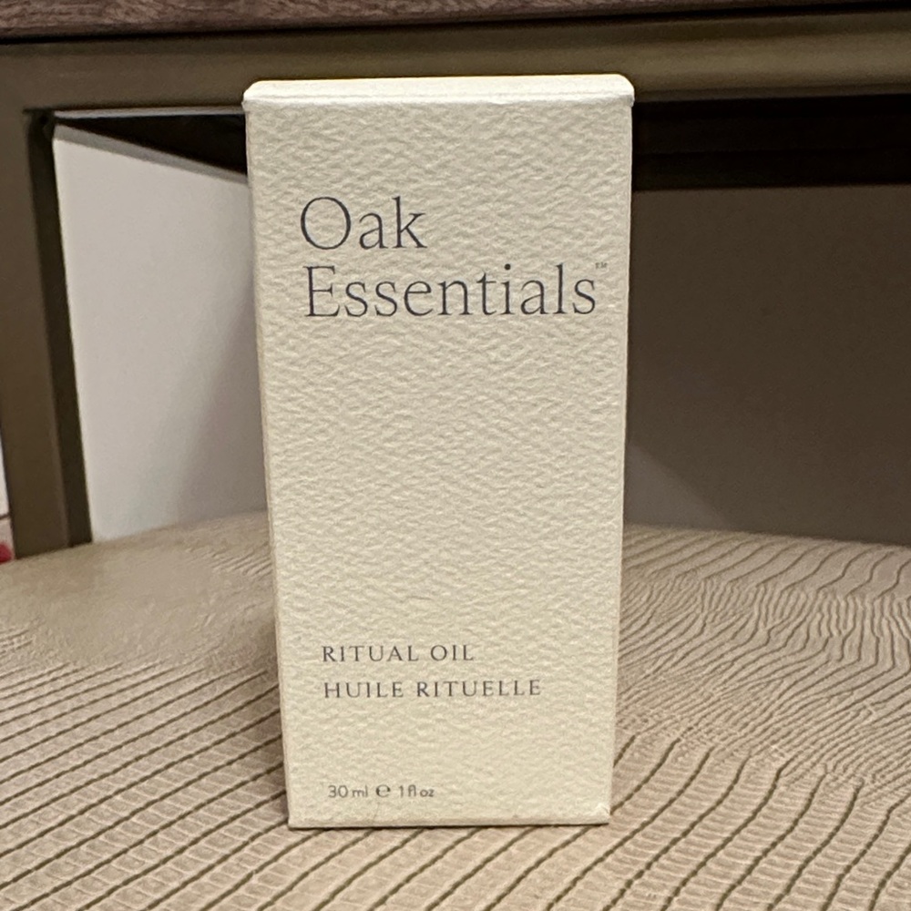 Ritual Oil - Oak Essentials